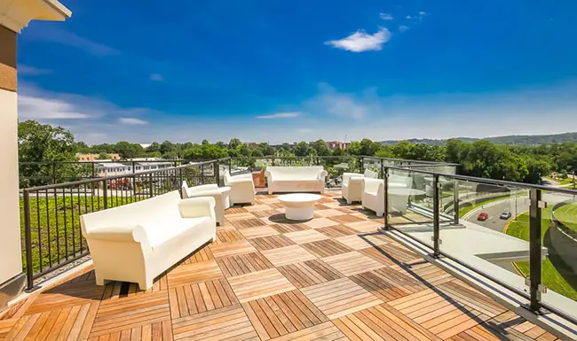 1600 Pennsylvania Ave, SE Rooftop